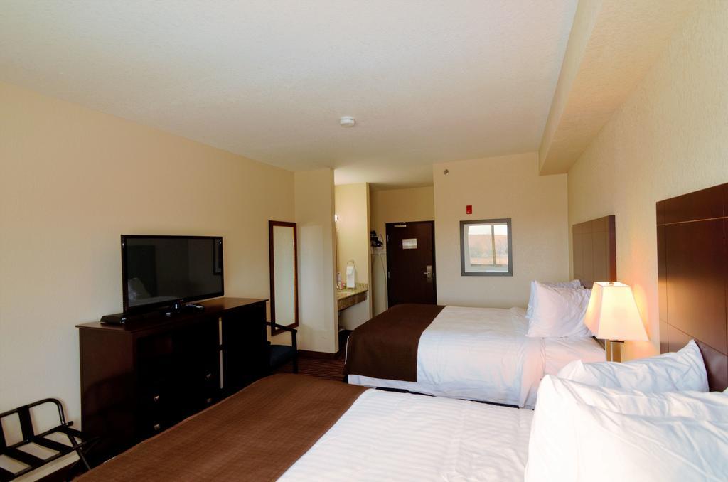 Cobblestone Inn & Suites - Denison | Oak Ridge Ruang foto